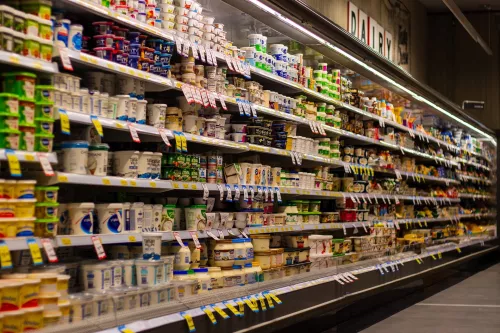 Воронежские производители сообщили о задержке отгрузок молочной продукции из-за сбоев в системе ЭВС 